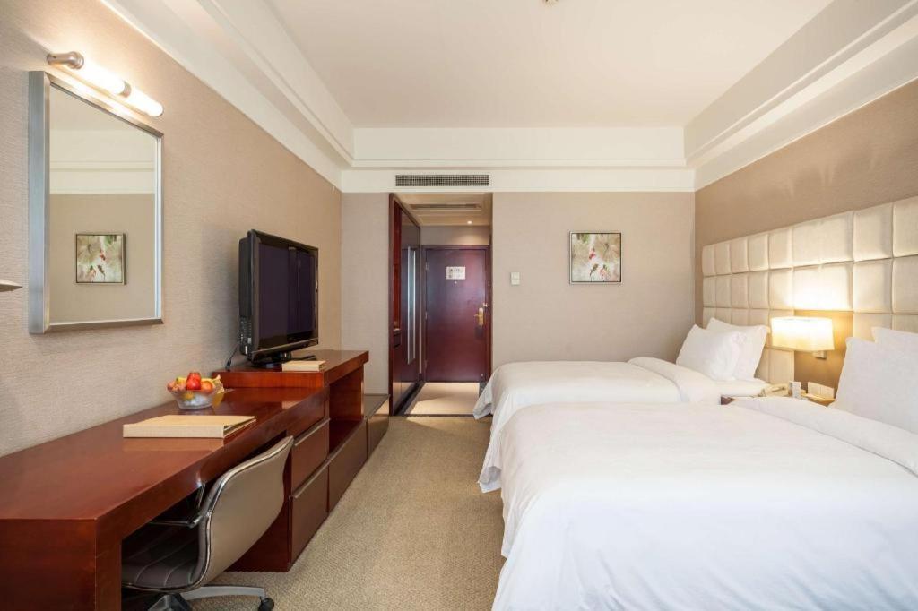 Best Western Plus Fortune Hotel Fuzhou Фучжоу Экстерьер фото