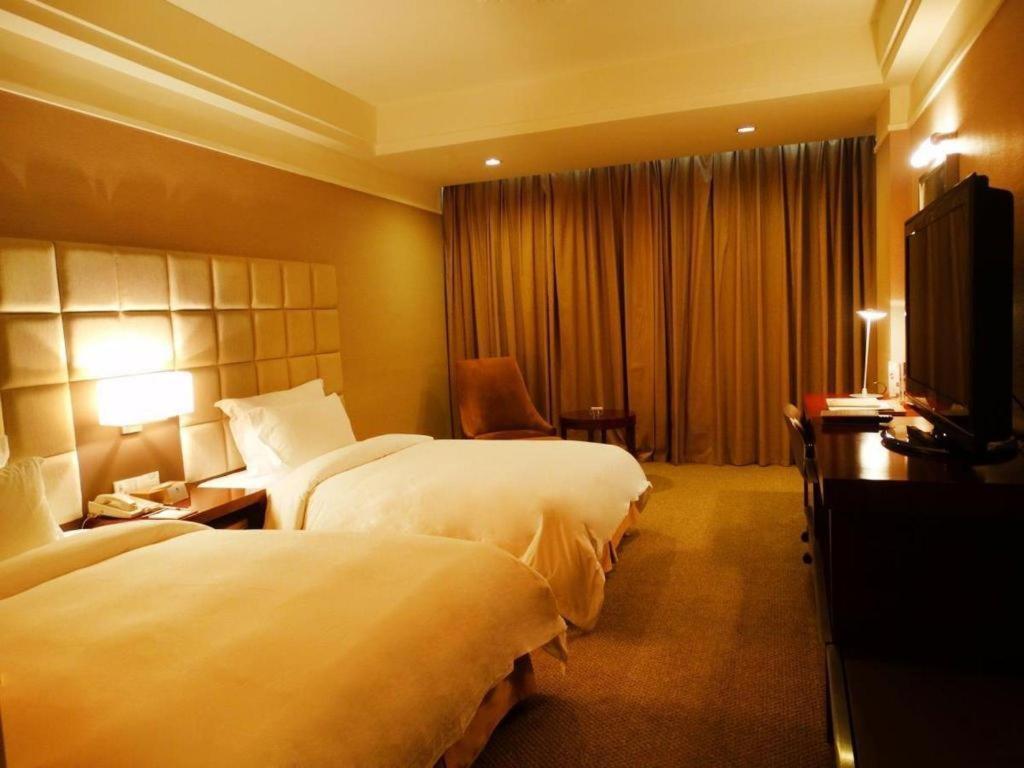 Best Western Plus Fortune Hotel Fuzhou Фучжоу Экстерьер фото