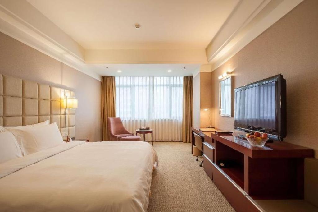 Best Western Plus Fortune Hotel Fuzhou Фучжоу Экстерьер фото
