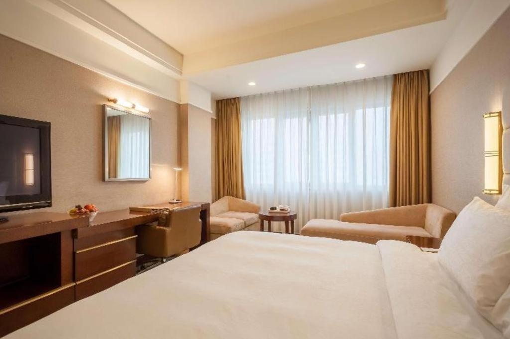 Best Western Plus Fortune Hotel Fuzhou Фучжоу Экстерьер фото