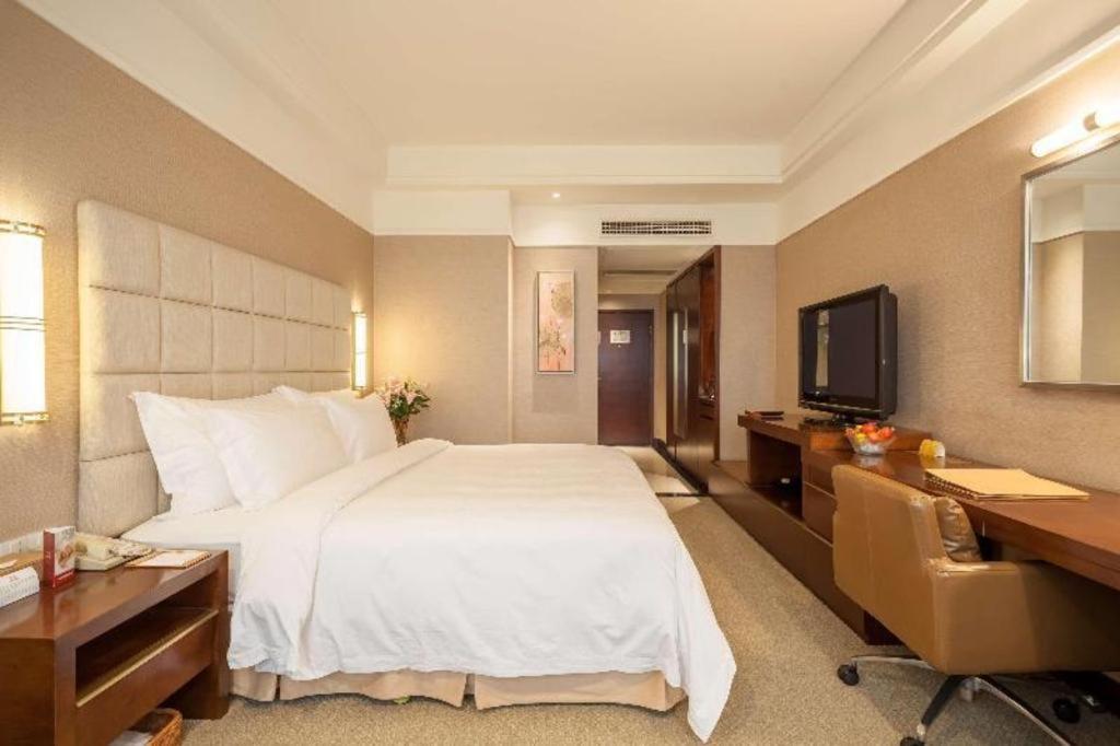 Best Western Plus Fortune Hotel Fuzhou Фучжоу Экстерьер фото