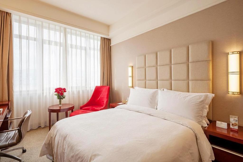 Best Western Plus Fortune Hotel Fuzhou Фучжоу Экстерьер фото