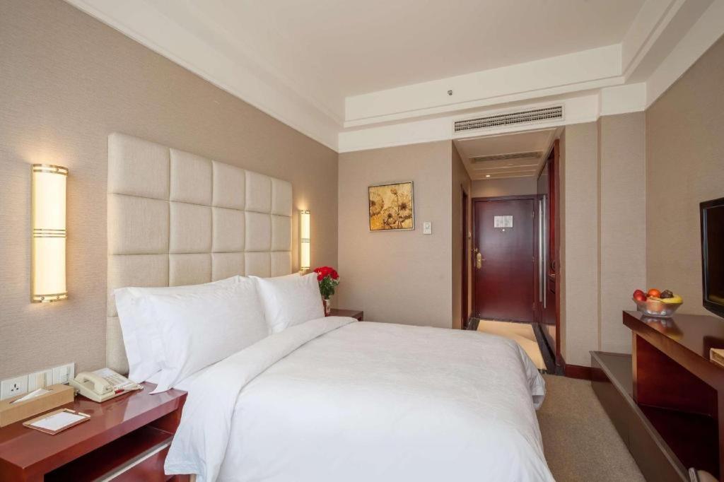 Best Western Plus Fortune Hotel Fuzhou Фучжоу Экстерьер фото